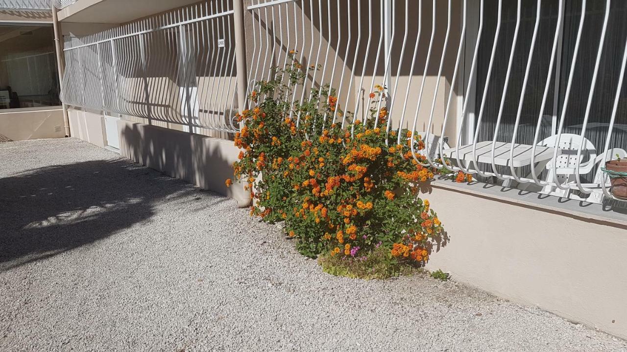 Le Patiot 2 Apartman Six-Fours-les-Plages Kültér fotó
